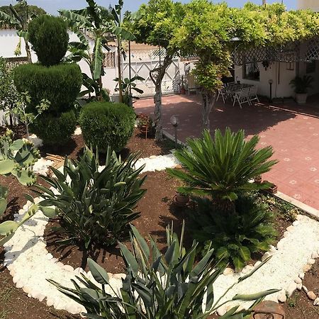 Casa Vacanze Robinson Βίλα Avola Εξωτερικό φωτογραφία