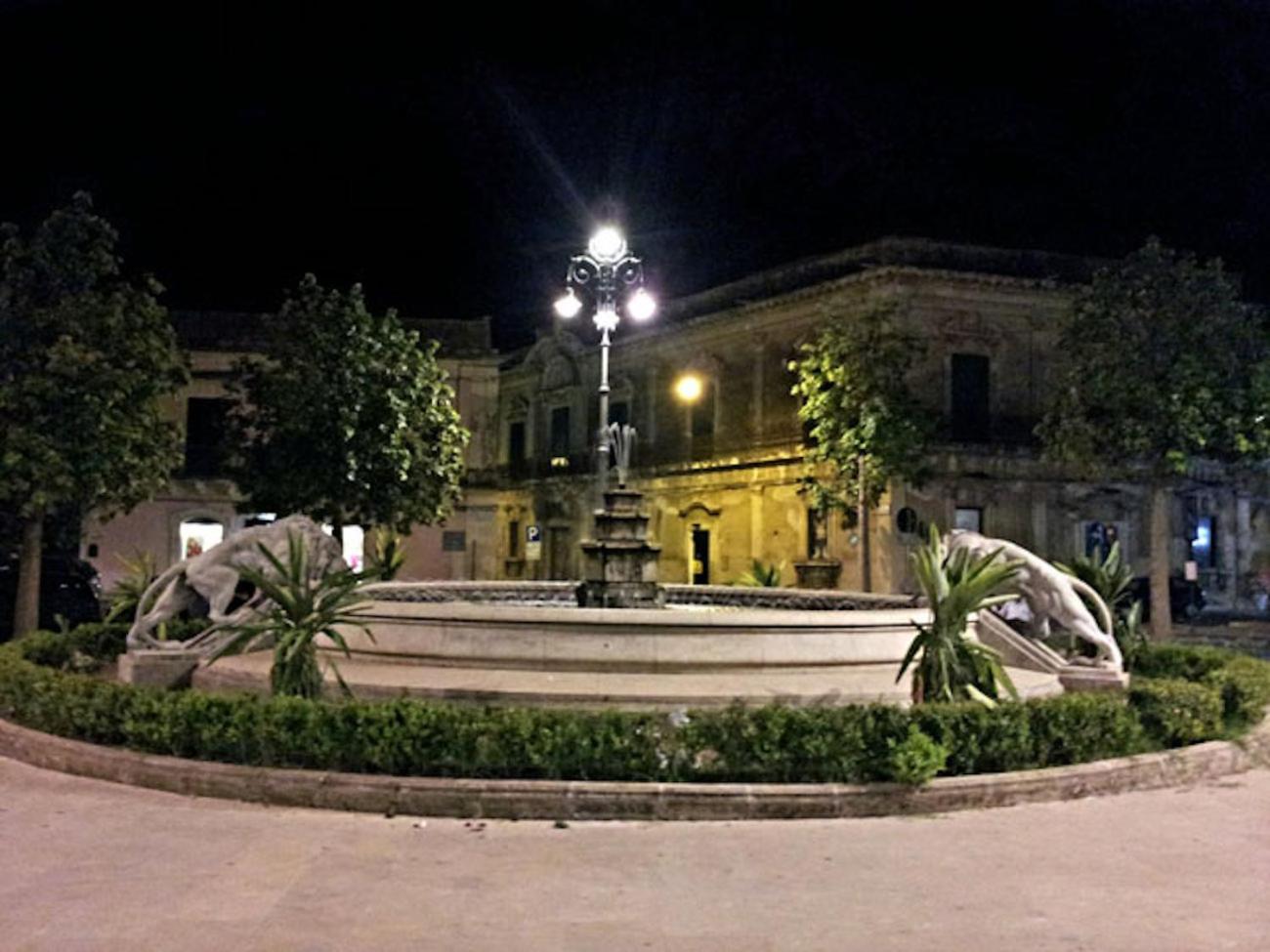 Casa Vacanze Robinson Βίλα Avola Εξωτερικό φωτογραφία