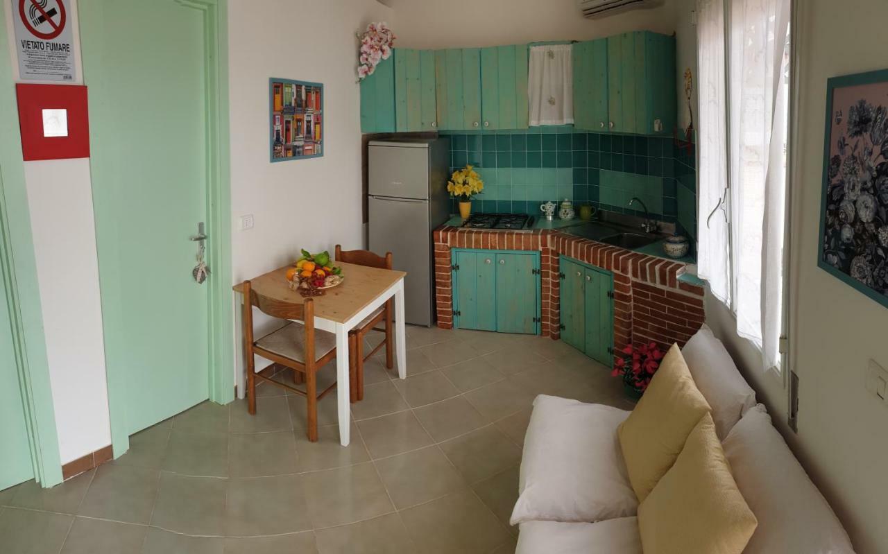 Casa Vacanze Robinson Βίλα Avola Εξωτερικό φωτογραφία