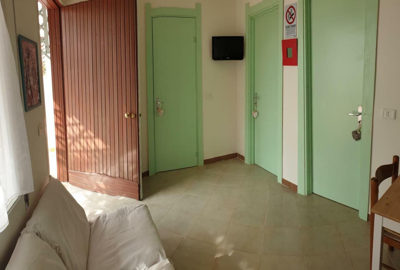 Casa Vacanze Robinson Βίλα Avola Εξωτερικό φωτογραφία